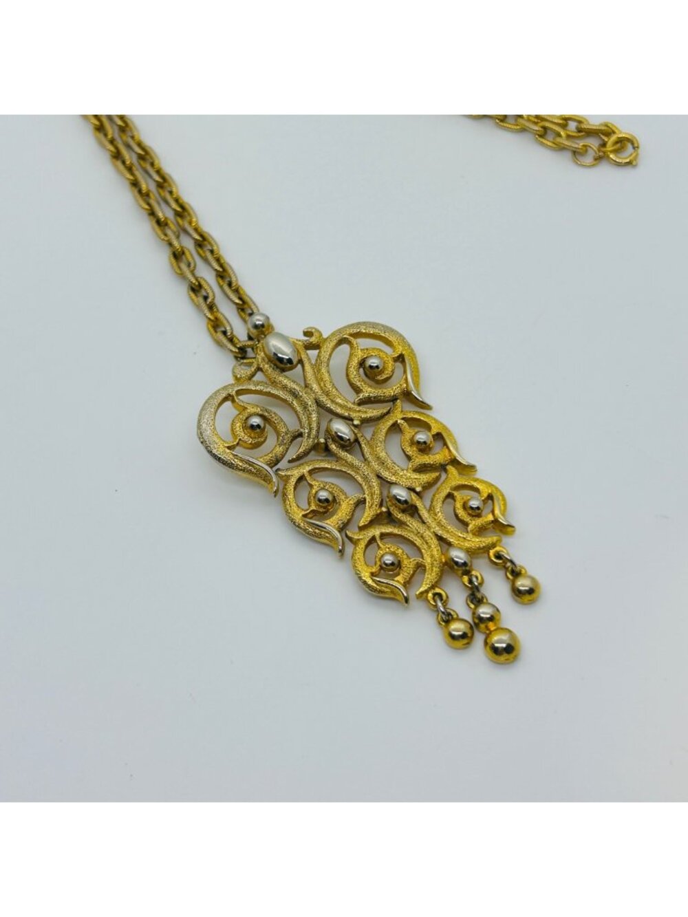 Gold Tone Textured Scroll Articulated Dangle Statement Pendant Necklace Vintage